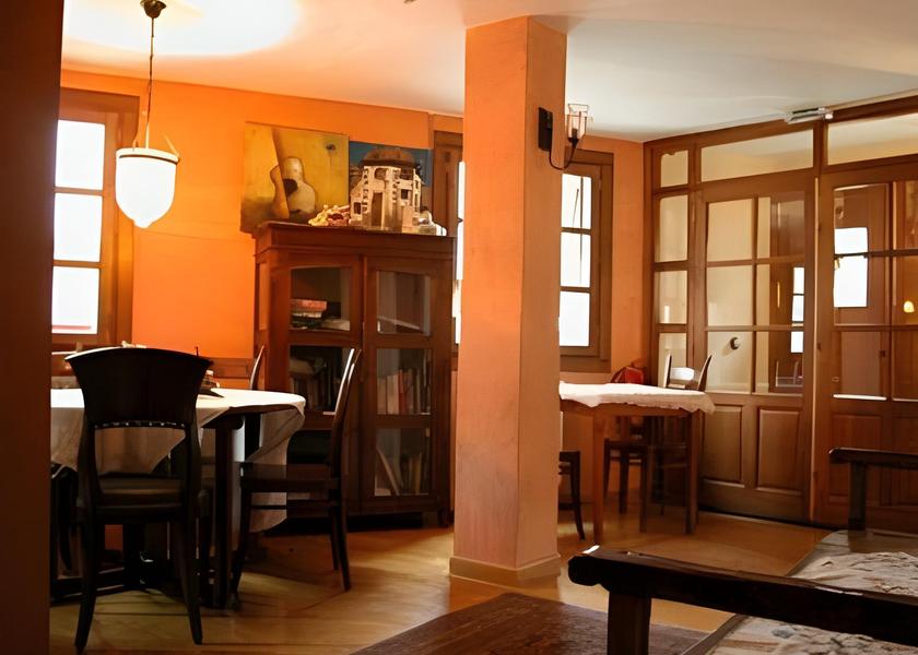 Navarre Isaba interior view