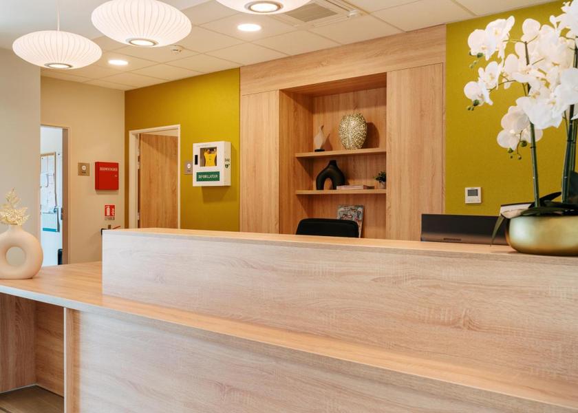 Brittany Ploërmel lobby