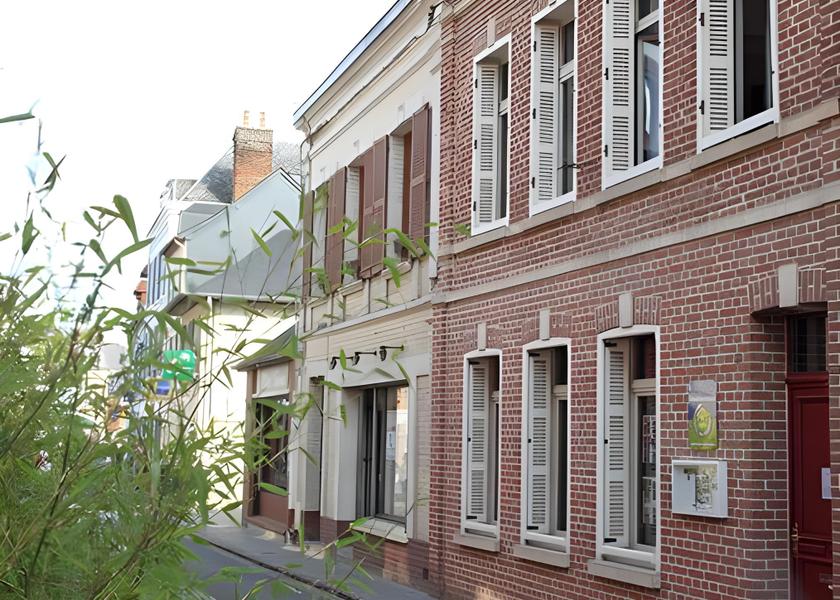 Hauts-de-France Saint-Valery-sur-Somme exterior view