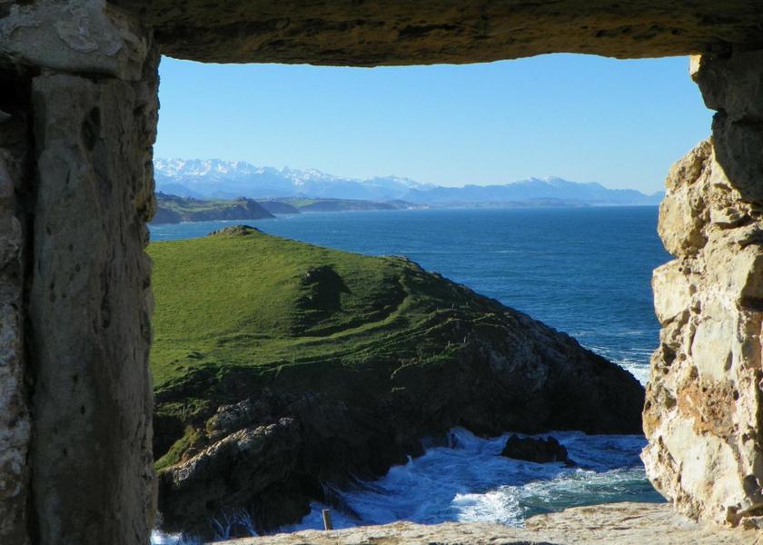 Cantabria Santillana del Mar surrounding environment