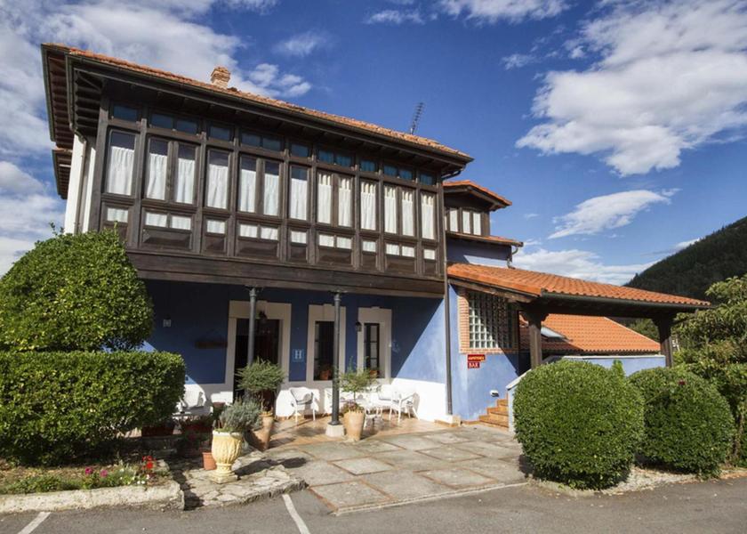 Asturias Parres entrance