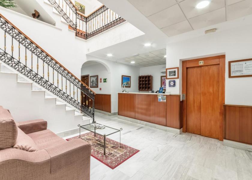 Andalucia Rota lobby