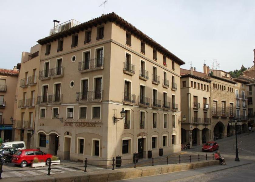 Aragon Alcaniz exterior view