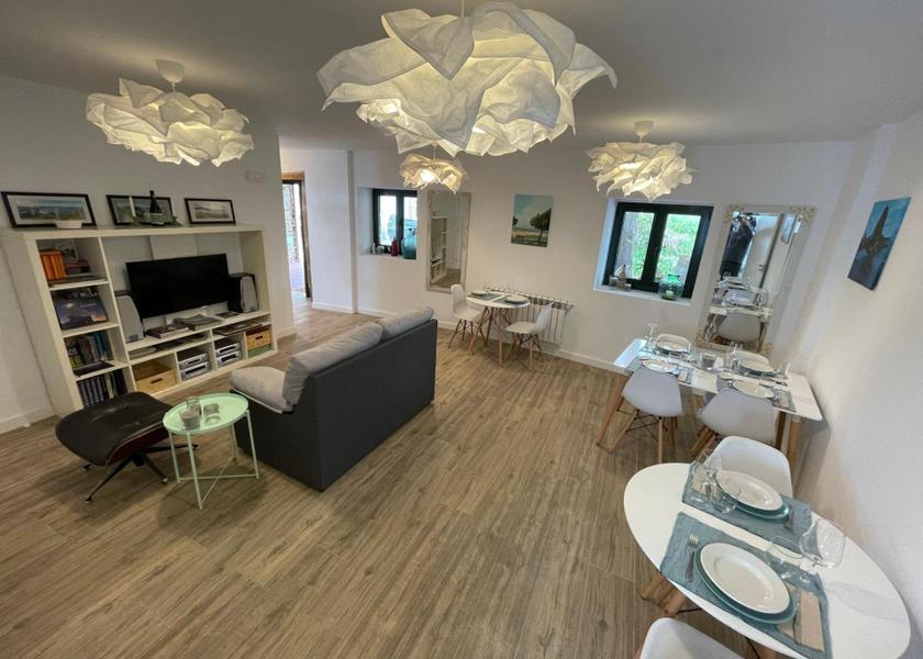 Galicia Ares shared lounge/tv area