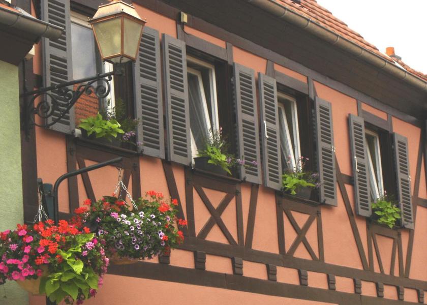 Grand Est Kintzheim Hotel Exterior