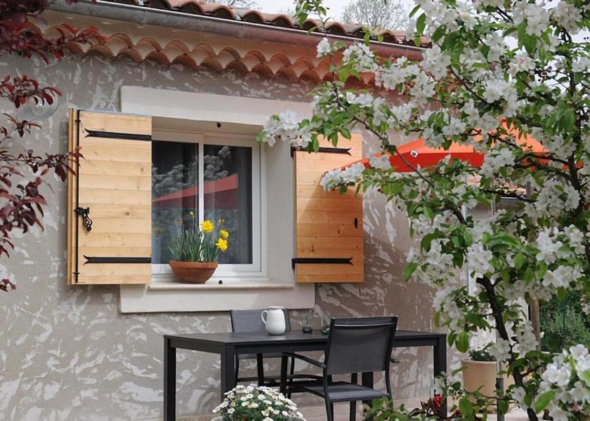 Occitanie Pujaut facilities