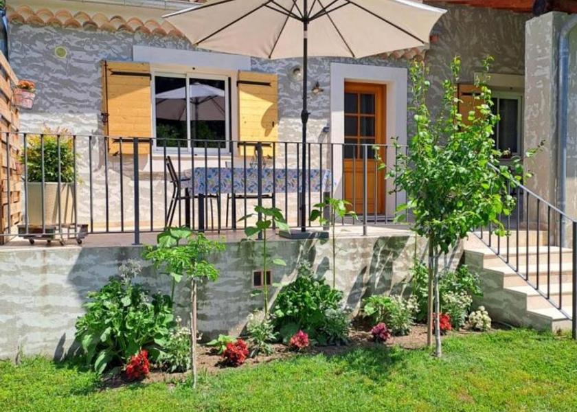 Occitanie Pujaut facilities