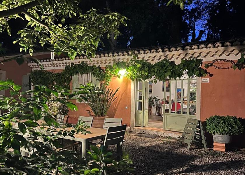 Provence-Alpes-Côte d'Azur Vedene kitchen
