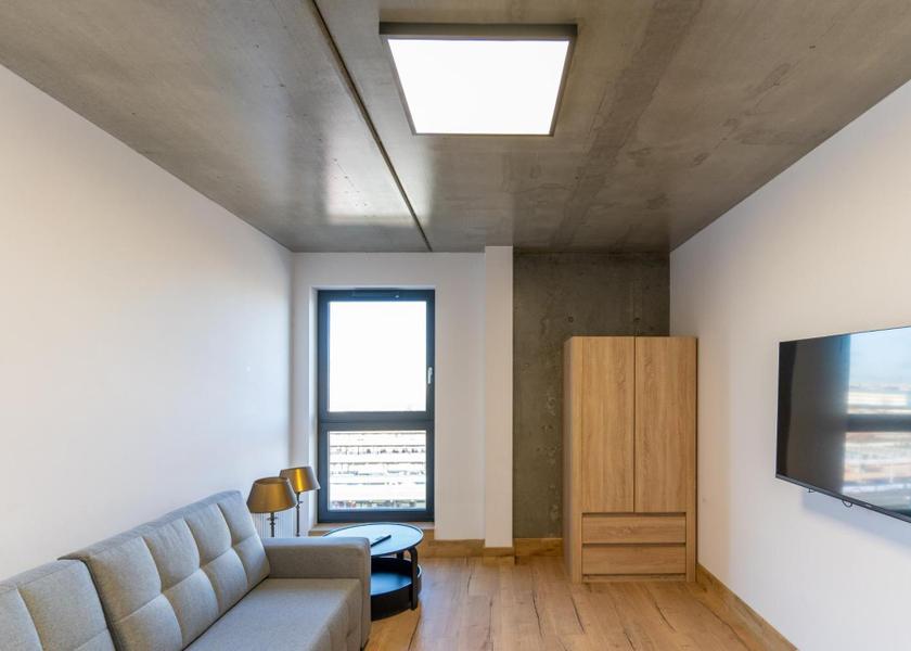 shared lounge/tv area