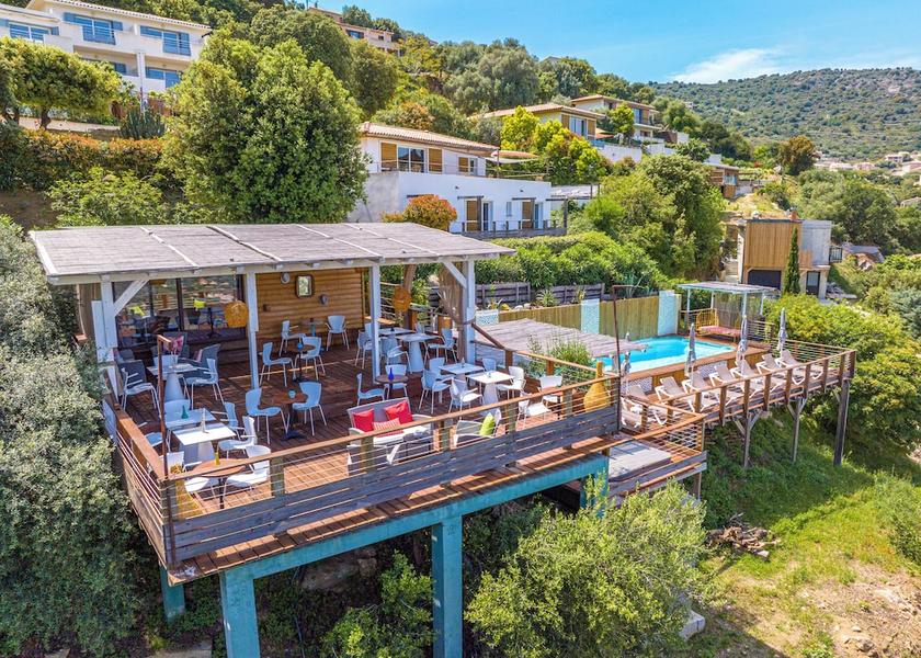 Corsica Santa-Reparata-di-Balagna Bar (on property)
