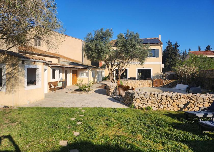 Occitanie Fleury garden