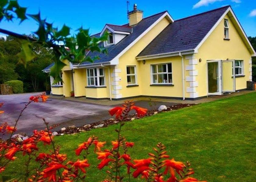 Cork (county) Glengarriff Hotel Exterior