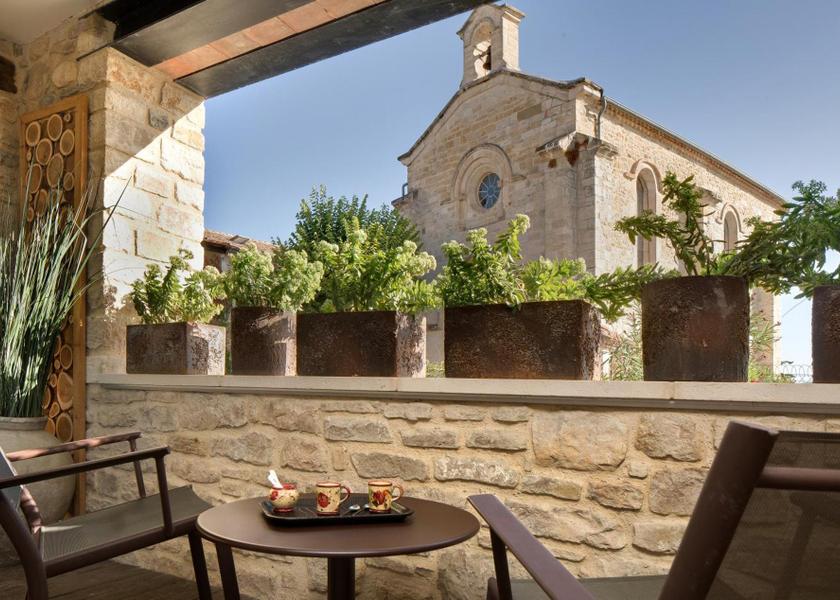 Occitanie Martignargues balcony/terrace