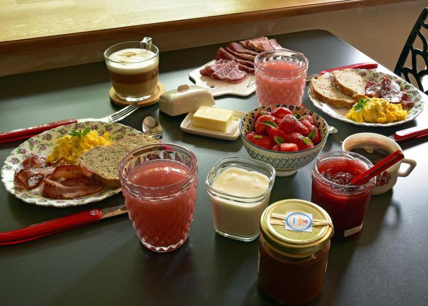 Bourgogne-Franche-Comté Miserey-Salines food and beverages