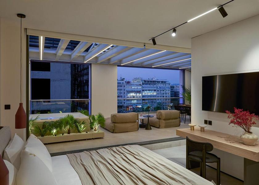 Attica Piraeus shared lounge/tv area
