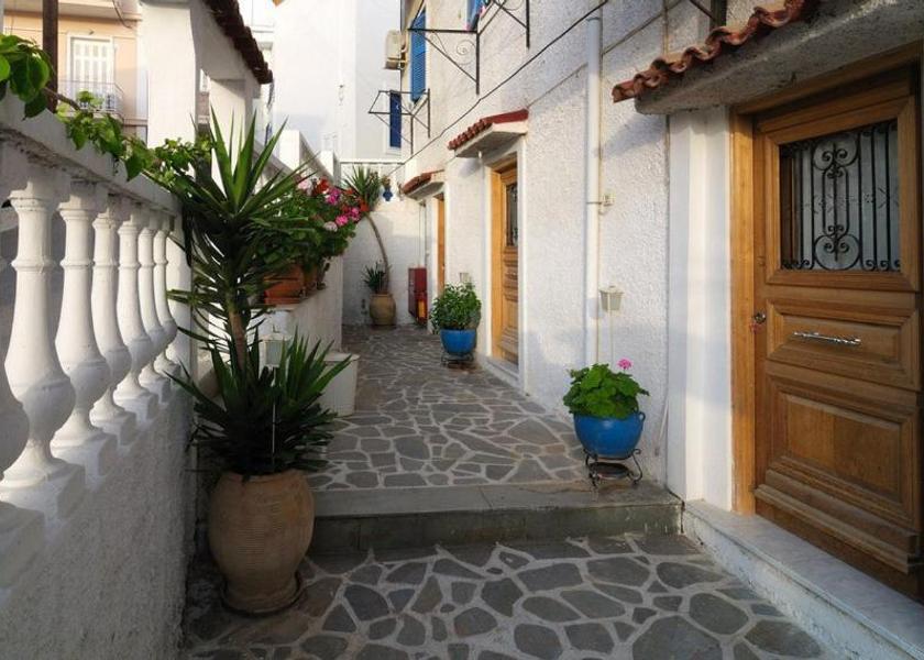 Attica Poros 