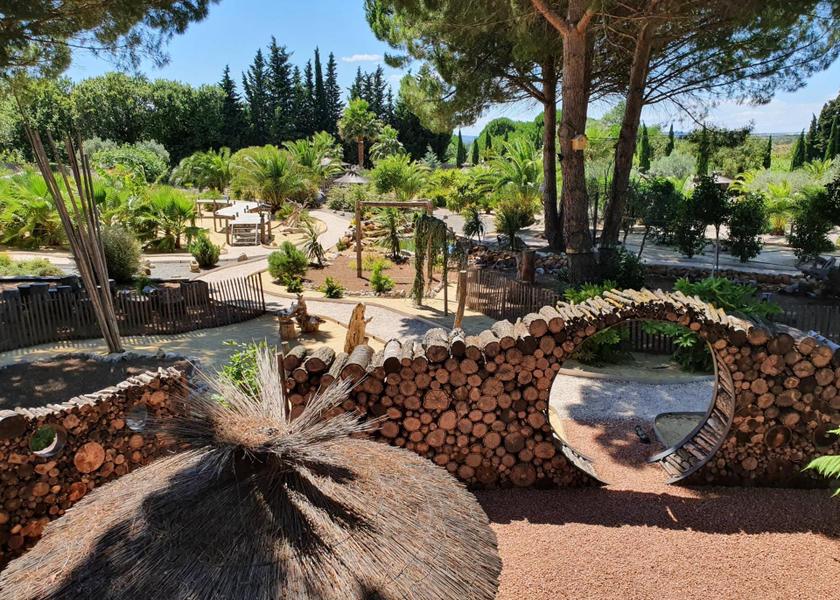 Occitanie Salles-d'Aude Public Areas