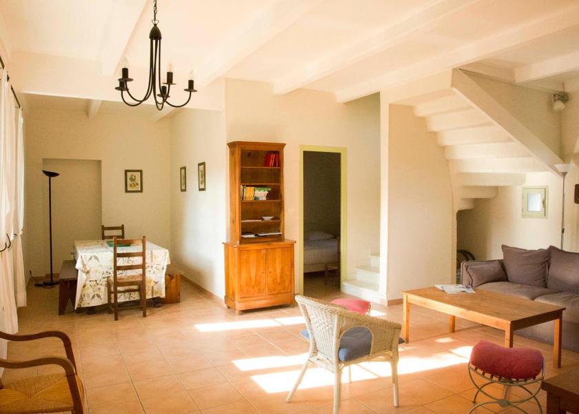 Occitanie Salles-d'Aude shared lounge/tv area