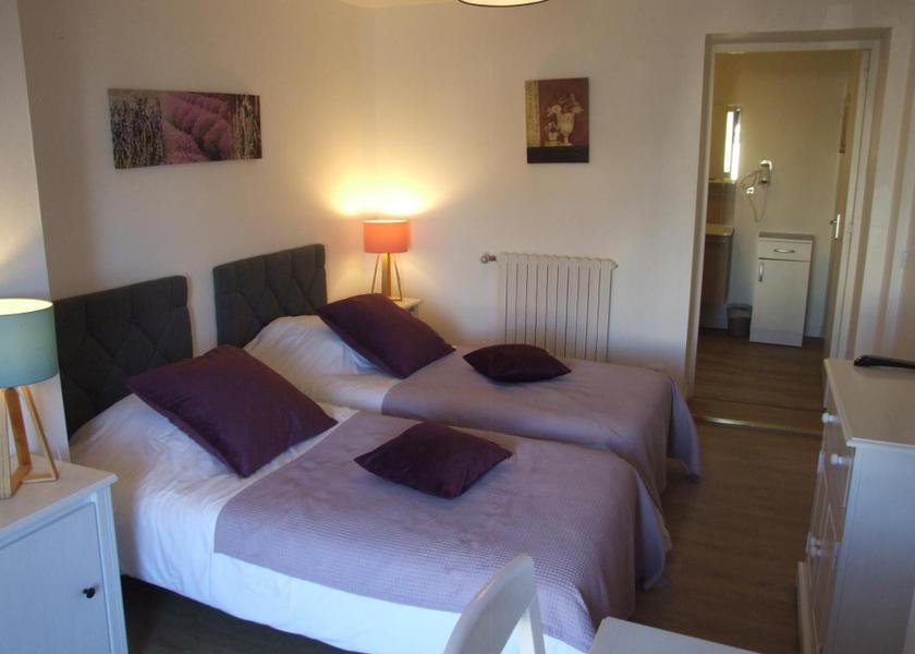 Normandy Saint-Come-de-Fresne Double or Twin Room with Garden View