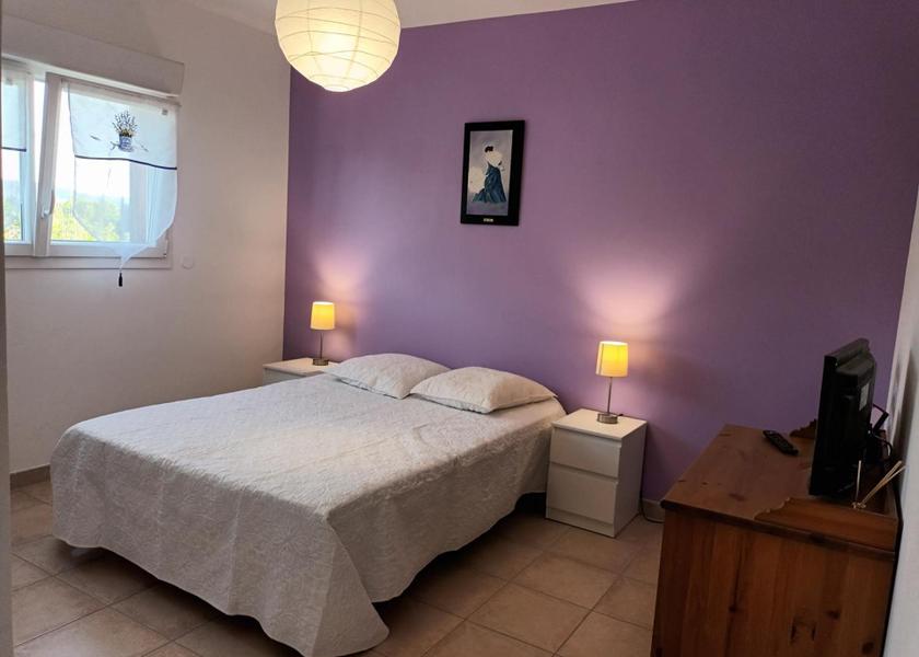 Provence - Alpes - Cote d'Azur Saint-Victoret Double Room with Private Bathroom