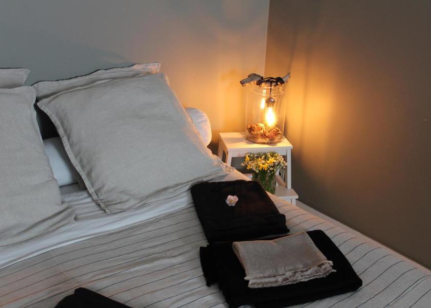 Brittany Guilvinec Double Room with Private Bathroom