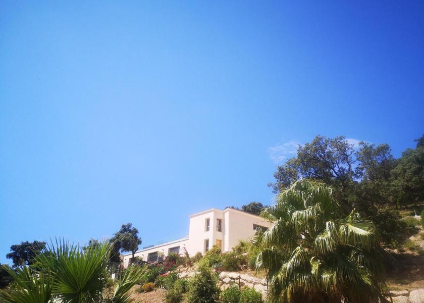 Var Rayol-Canadel-Sur-Mer exterior view