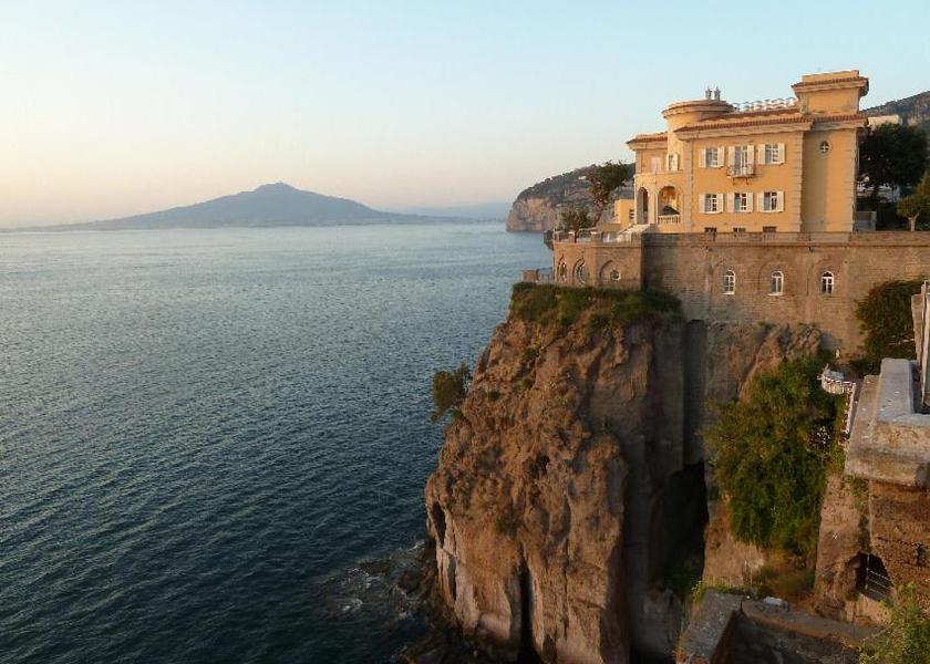 Campania Sant'Agnello nearby attraction