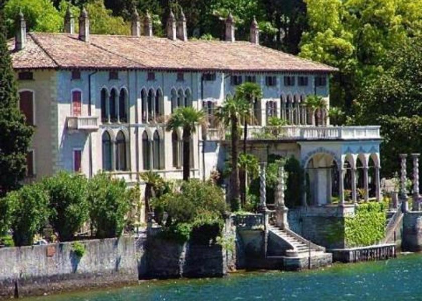 Lombardy Varenna facilities