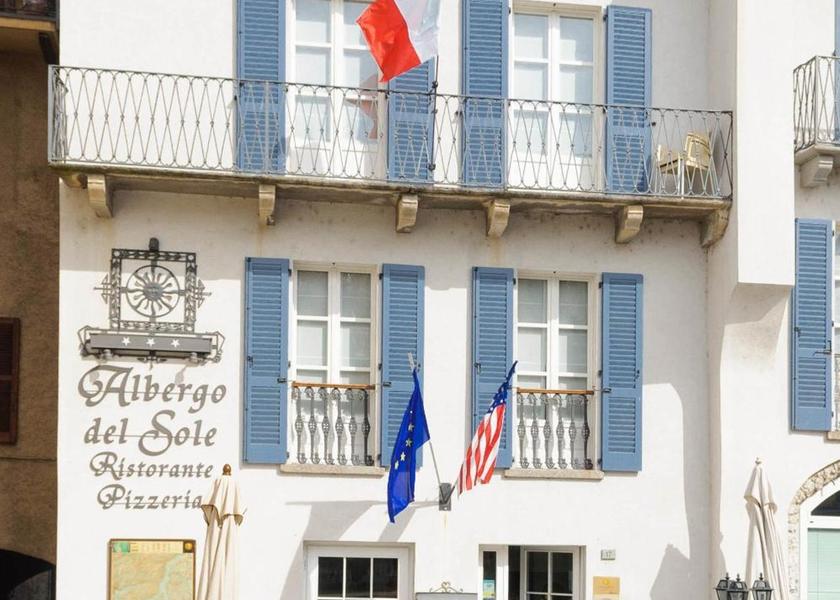 Lombardy Varenna facilities