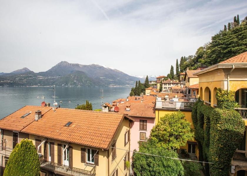 Lombardy Varenna surrounding environment