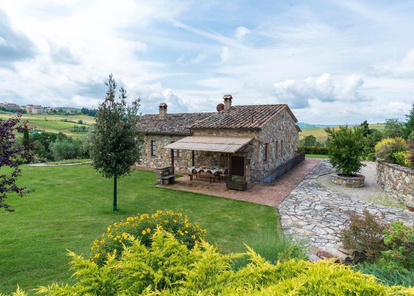 Tuscany San Casciano dei Bagni exterior view