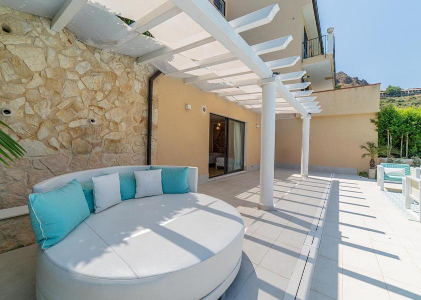 Sicily Castelmola facilities