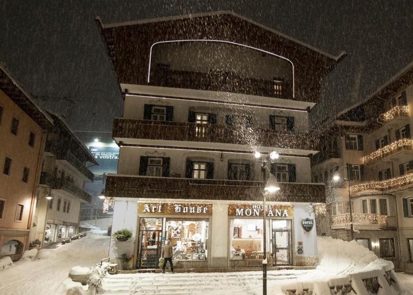 Veneto Cortina d'Ampezzo exterior view