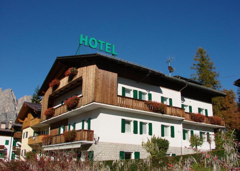 Veneto Cortina d'Ampezzo exterior view