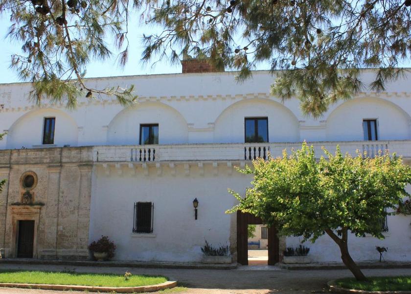 exterior view