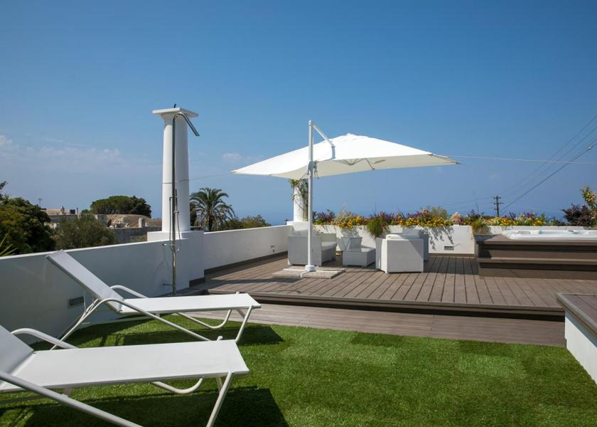 Campania Anacapri hot tub