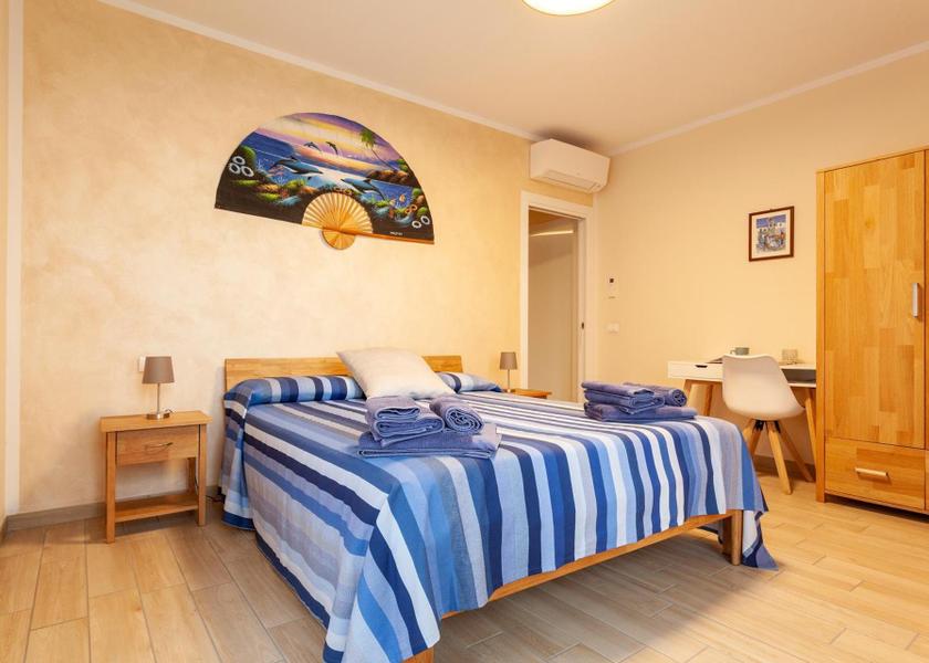 Lombardy Somma Lombardo Double Room with Private Bathroom