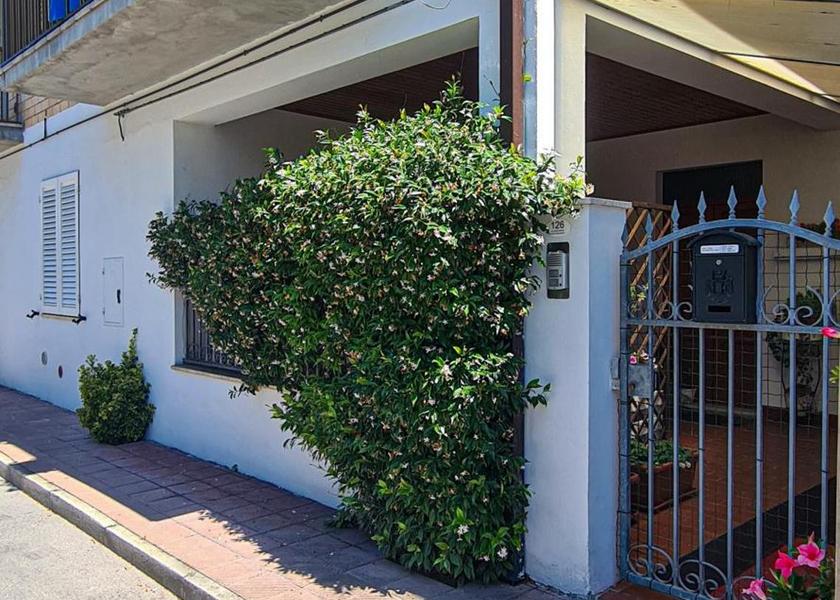 Marche Porto Recanati exterior view