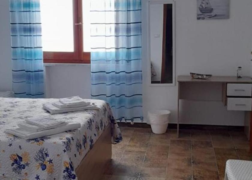 Calabria Pizzo Standard Triple Room with Sea View