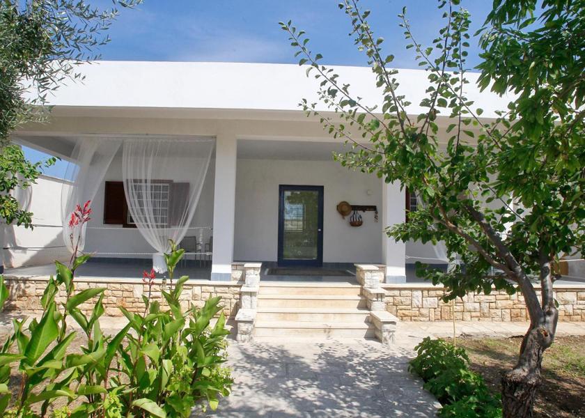 Puglia Giovinazzo exterior view