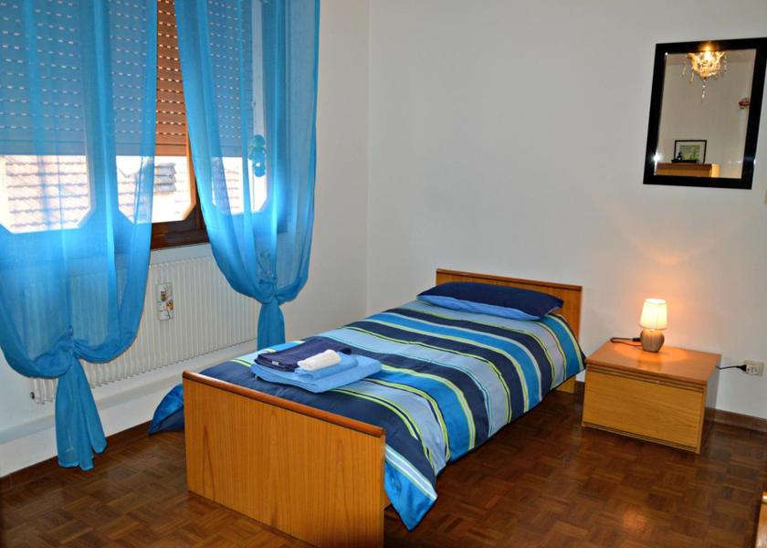 Veneto Vittorio Veneto Large Single Room