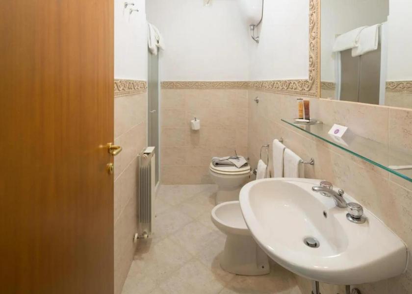Tuscany Bagni di Lucca Large Double Room