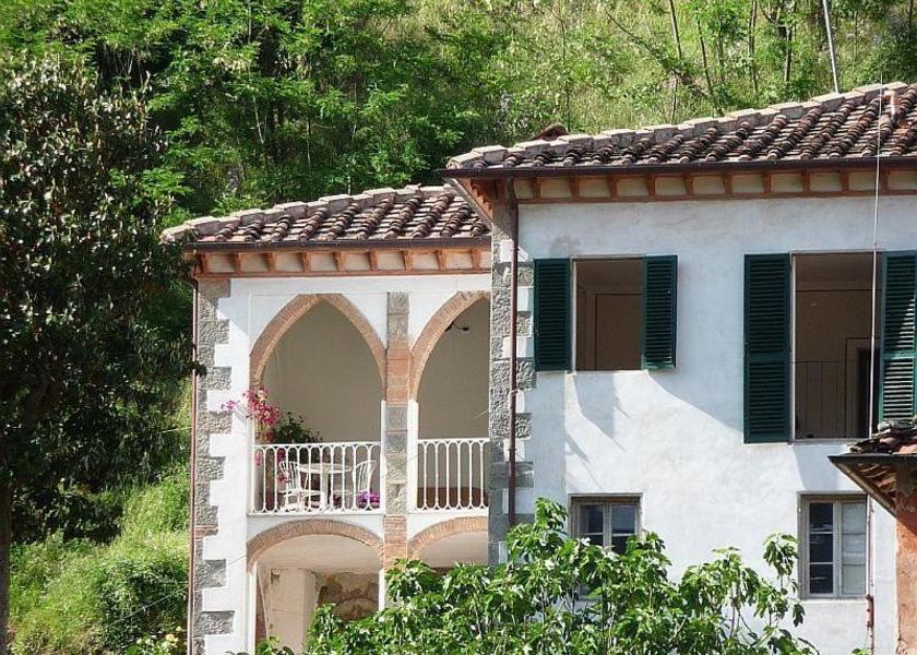 Tuscany Bagni di Lucca exterior view