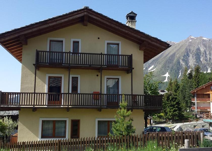 Valle d'Aosta Ayas entrance