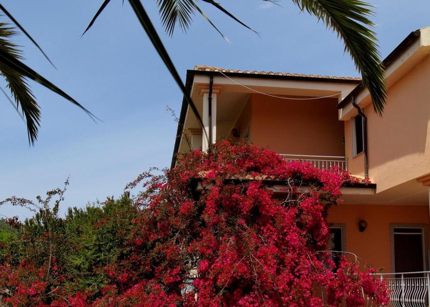 Sardinia Bari Sardo balcony/terrace