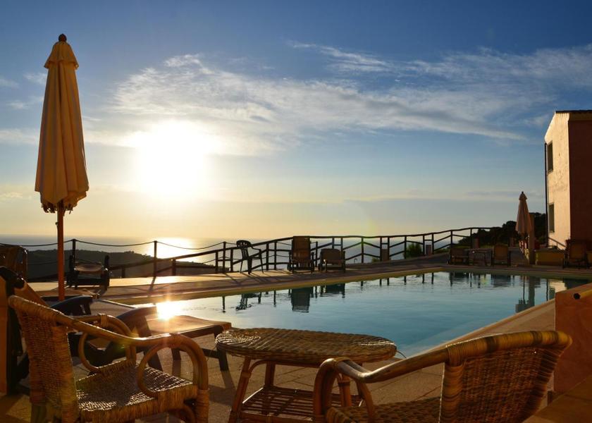 Sardinia Budoni swimming pool