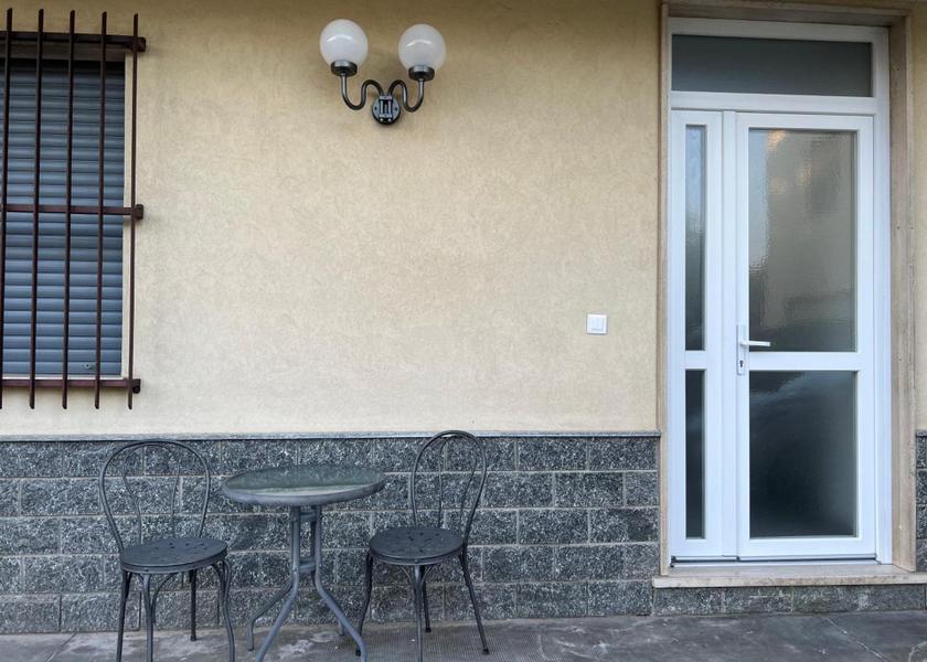 Piedmont Calamandrana exterior view