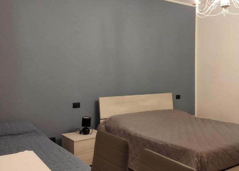 Veneto Caldiero Triple Room with Private Bathroom