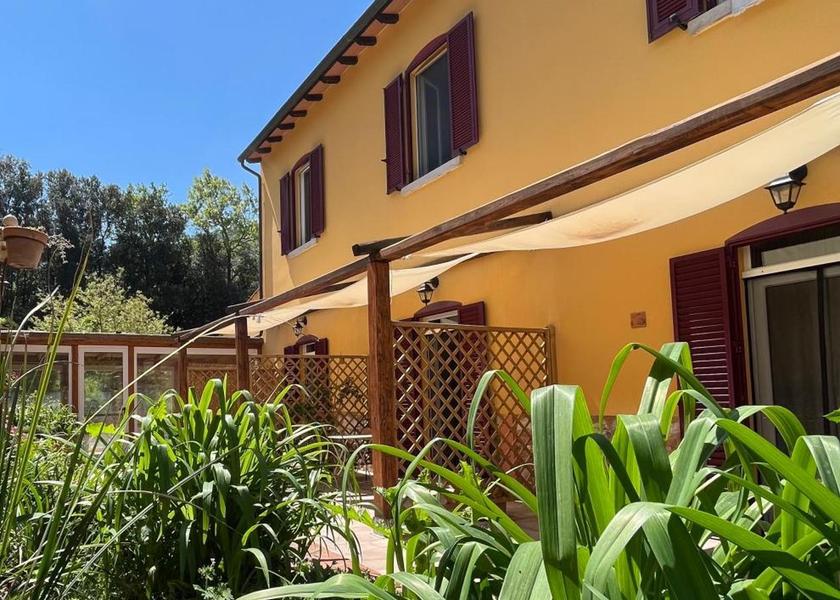 Tuscany Campiglia Marittima Hotel Exterior