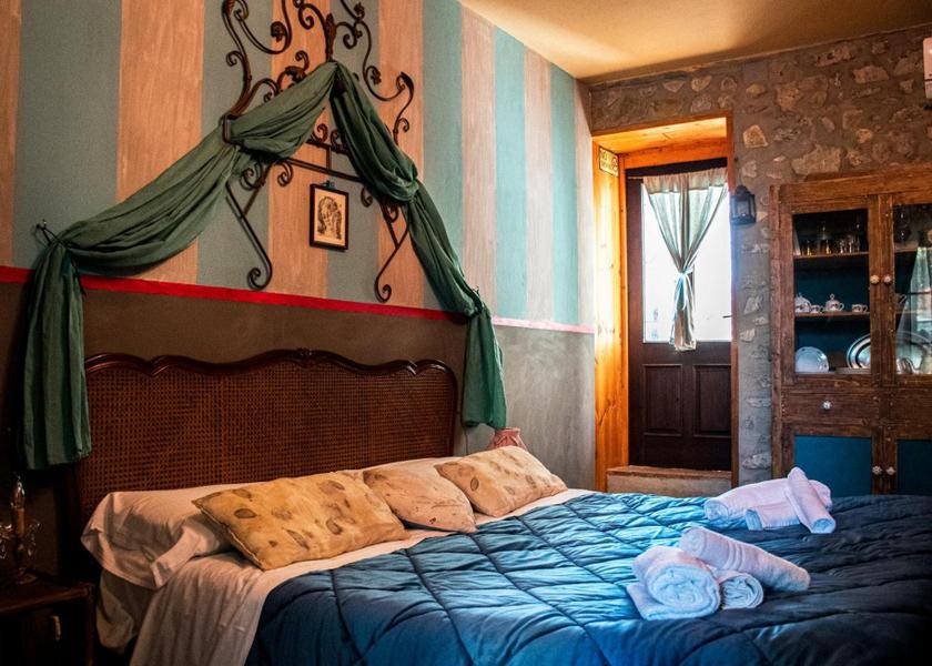 Tuscany Campiglia Marittima Double Room with Patio